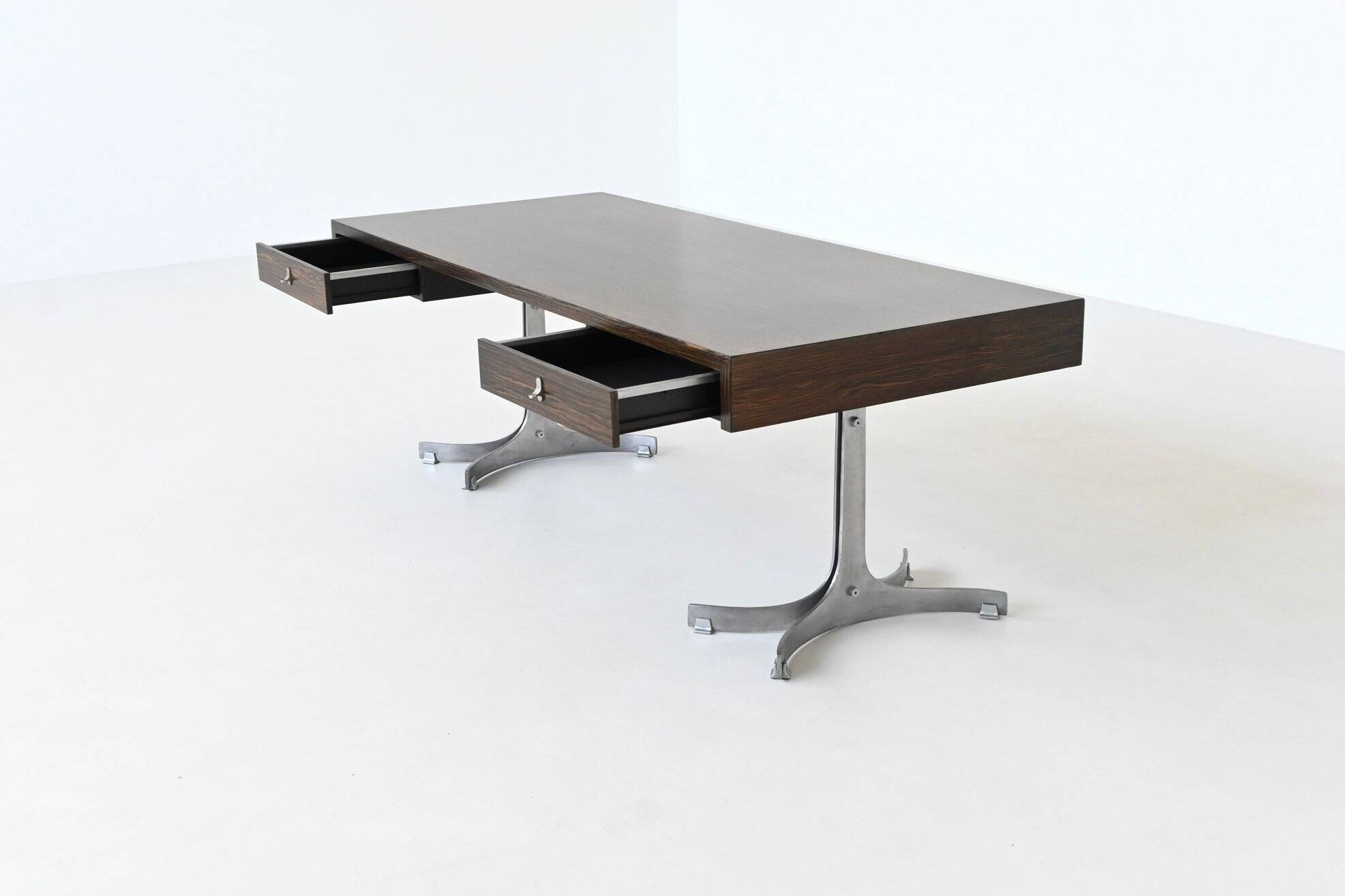 Trau Arredamenti Metallici S.P.A. large desk in rosewood Italy 1960