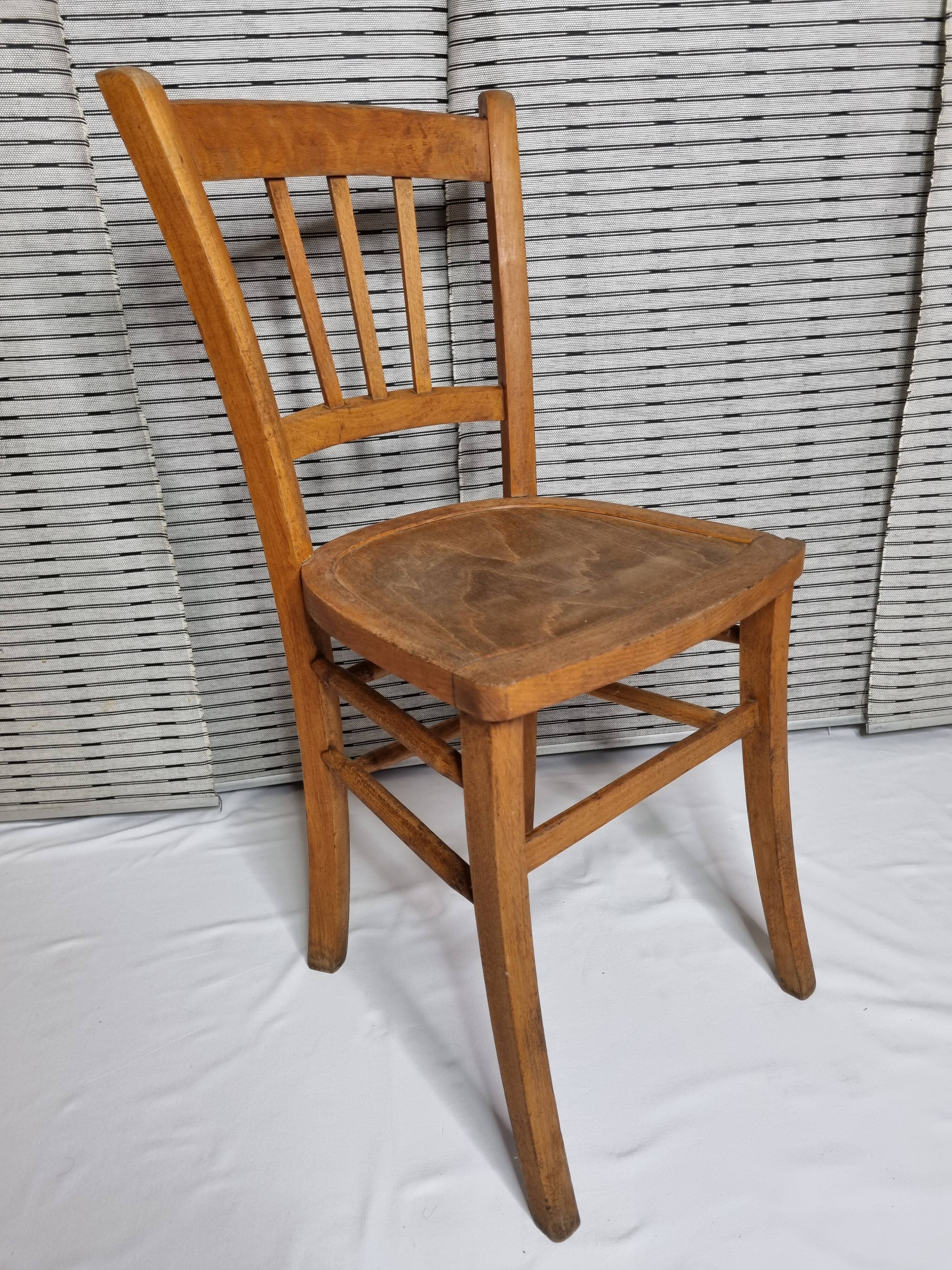 Ensemble de trois chaises bistrot vintage "Luterma", années 40/50