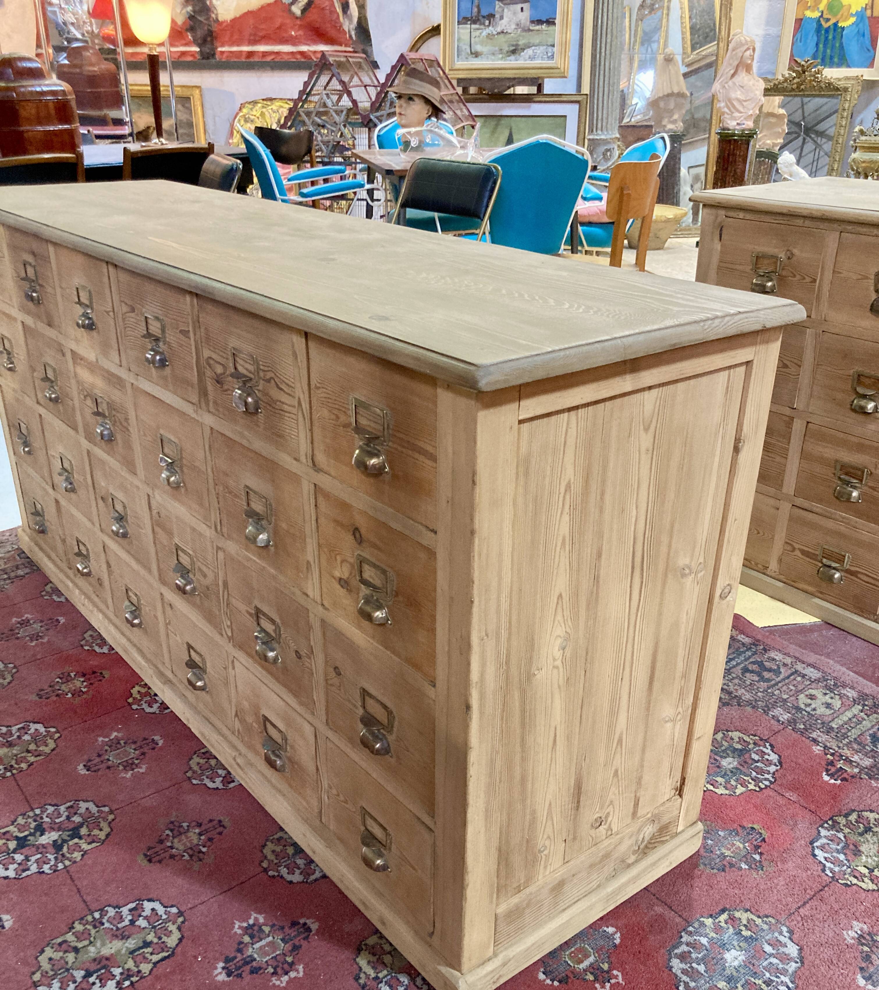 24-drawer craft cabinet - 179 x 50