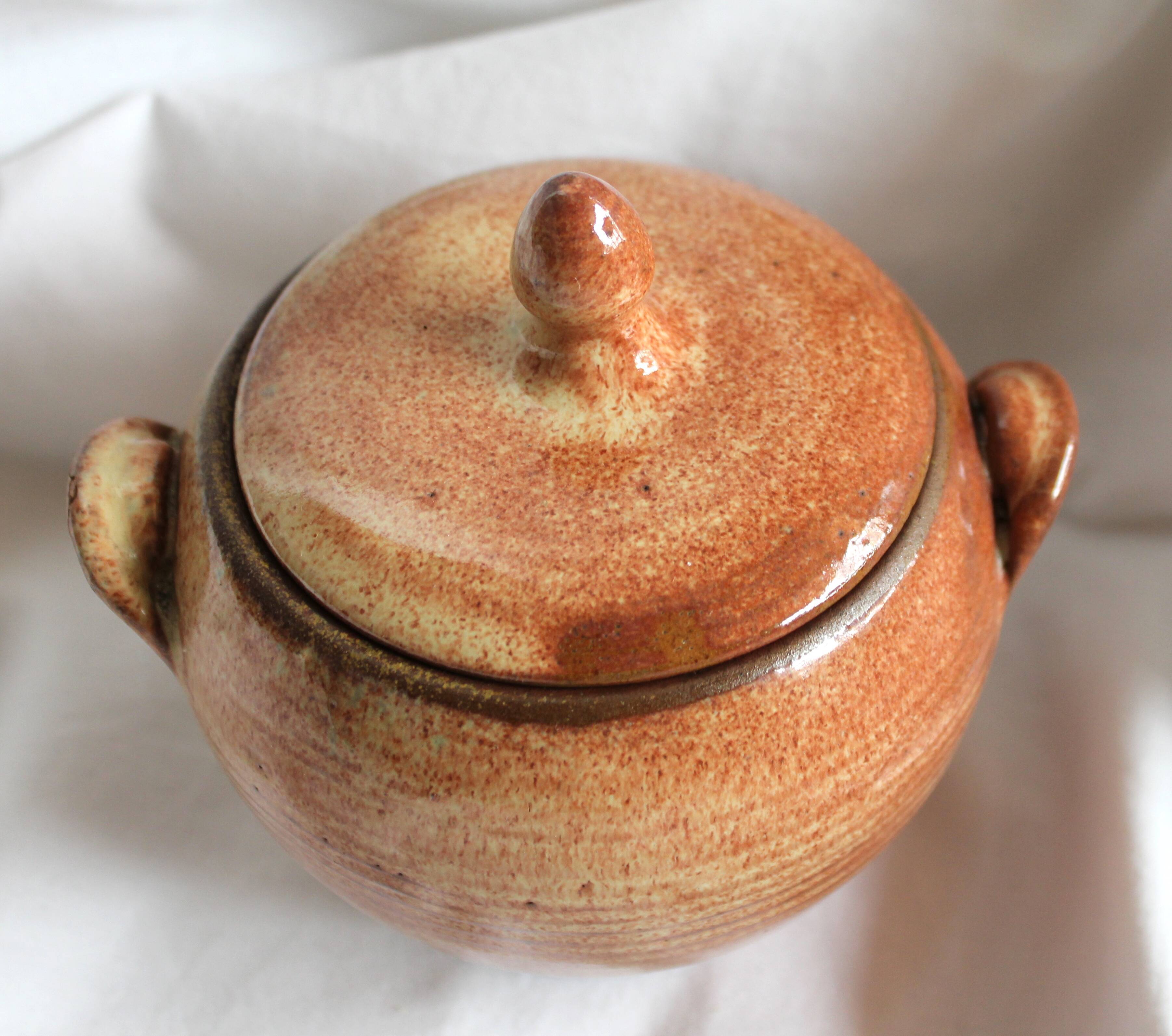 Ceramic sugar bowl