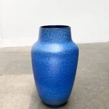Large blue vase on a German workshop stand from the mid-20th century by Bückeburg Keramik, 1960s.