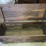 Breton wooden chest diamond