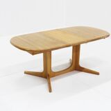 Table à manger ovale extensible vintage danoise en bois massif