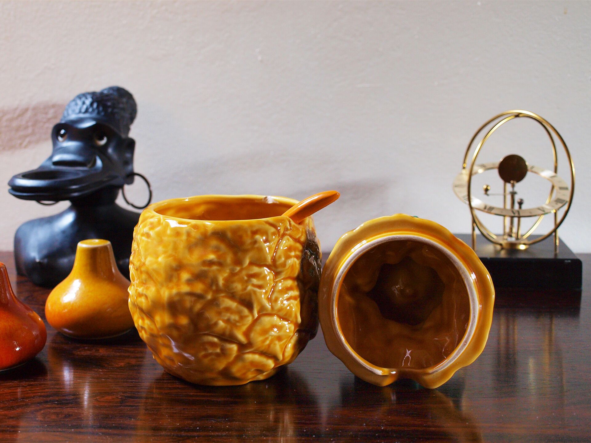 Ceramic pineapple sugar box