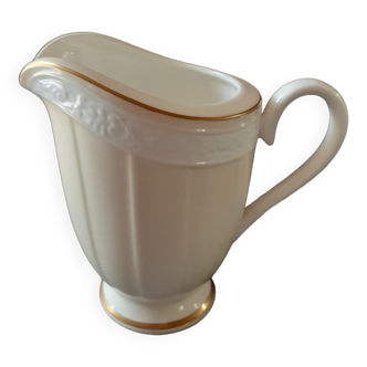 Milk jug