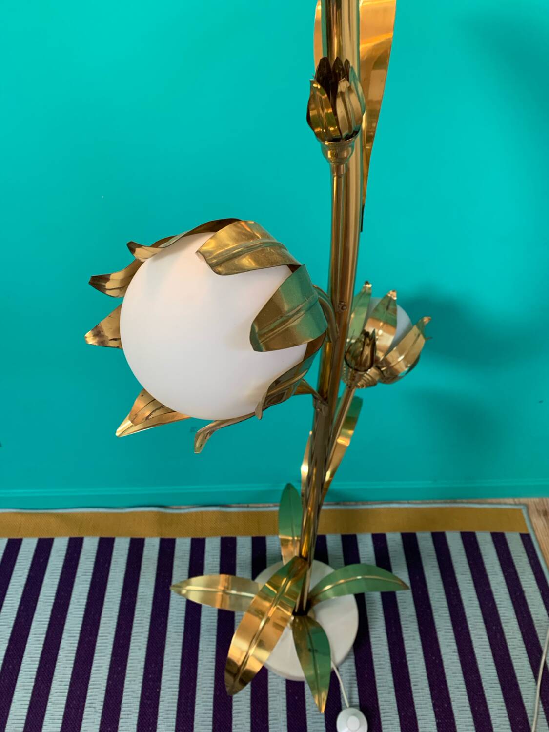 Vintage flower floor lamp