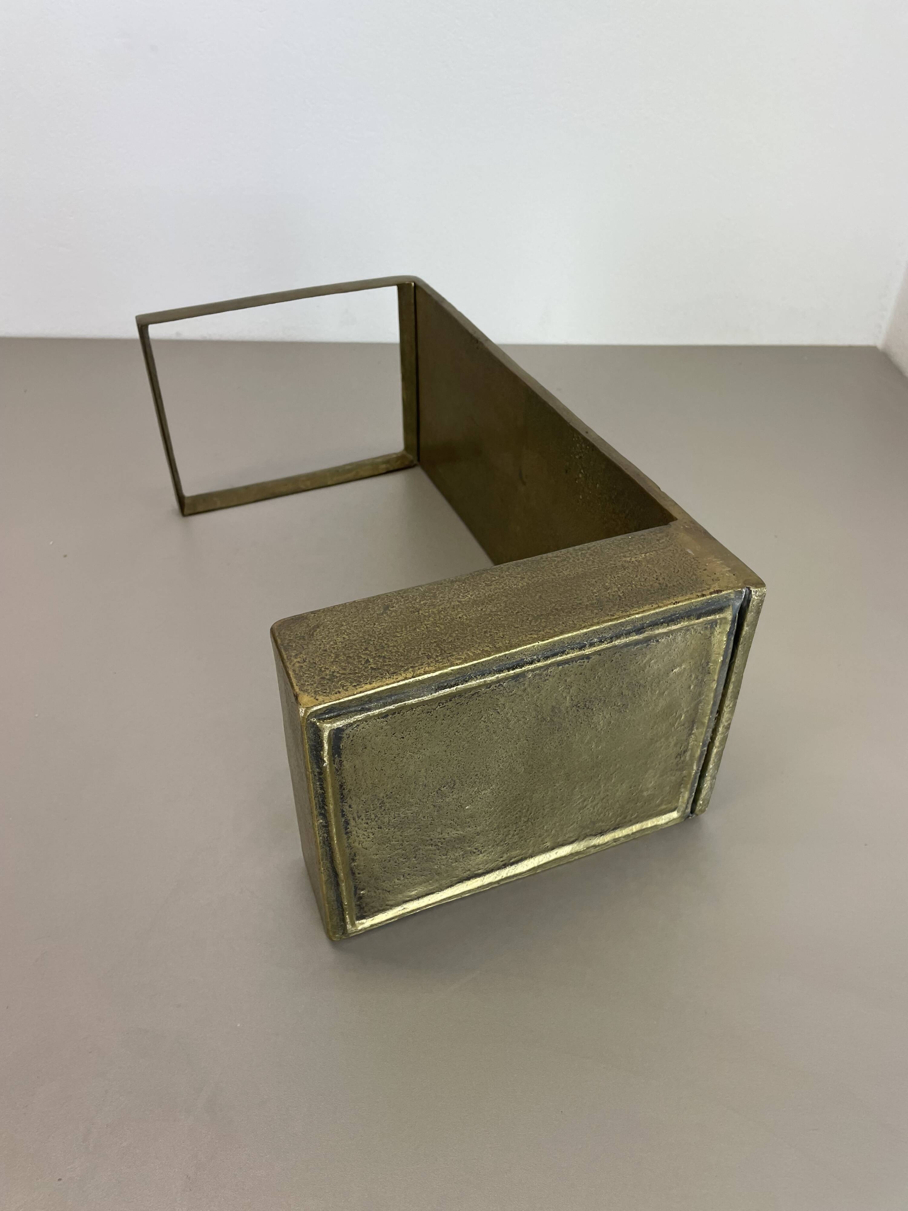 Hollywood Regency Solid 7.5kg Brass Brutalist Floral Umbrella Stand, Italy 1970s