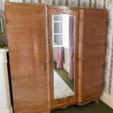 Très belle armoire de chambre en bois 1950