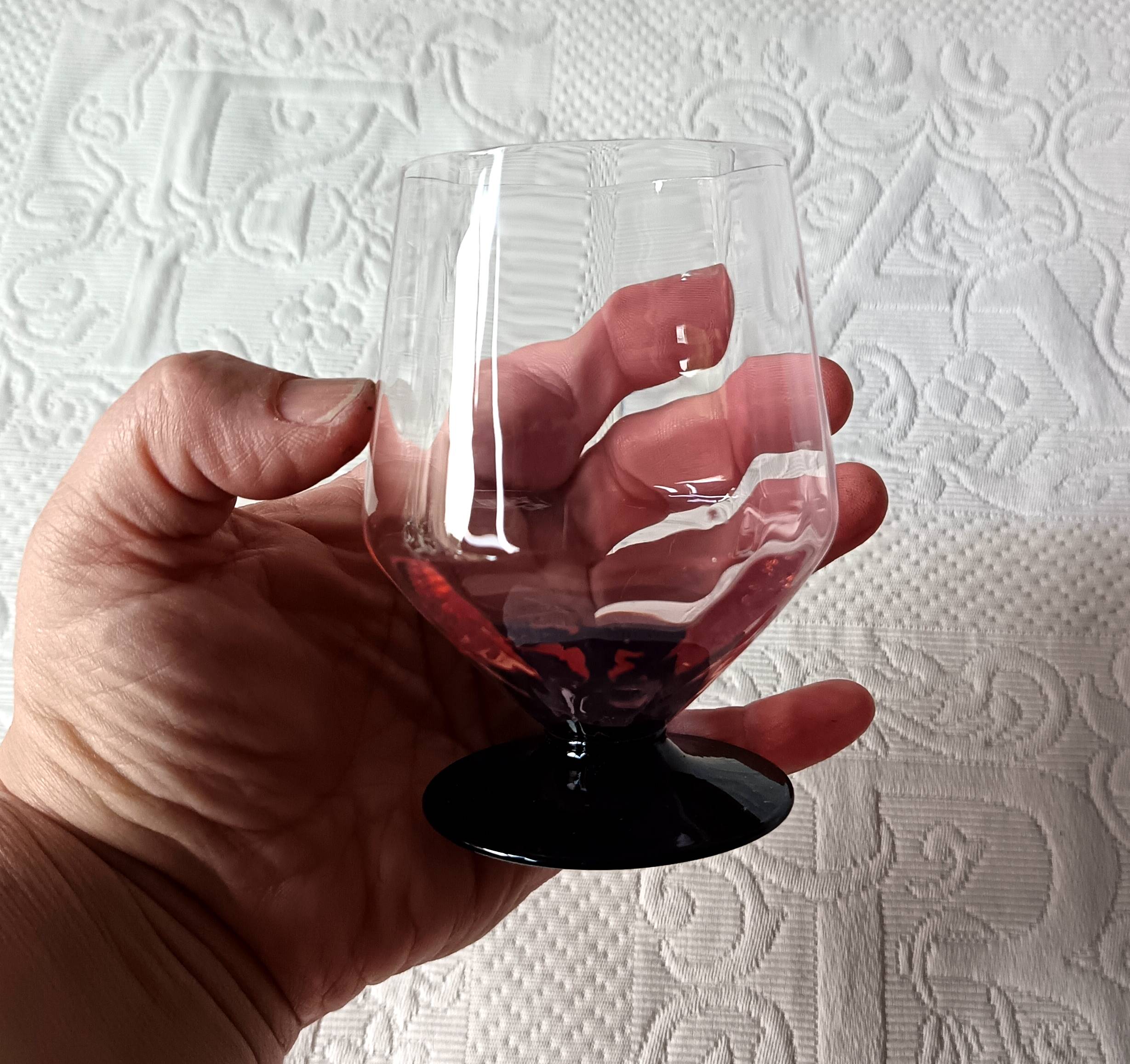 10 large pink art deco glasses with black stem Vintage France