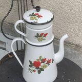 Coffee pot, in enamelled iron with patterns of red roses and white flowers, with filter, old