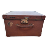 Small hat trunk