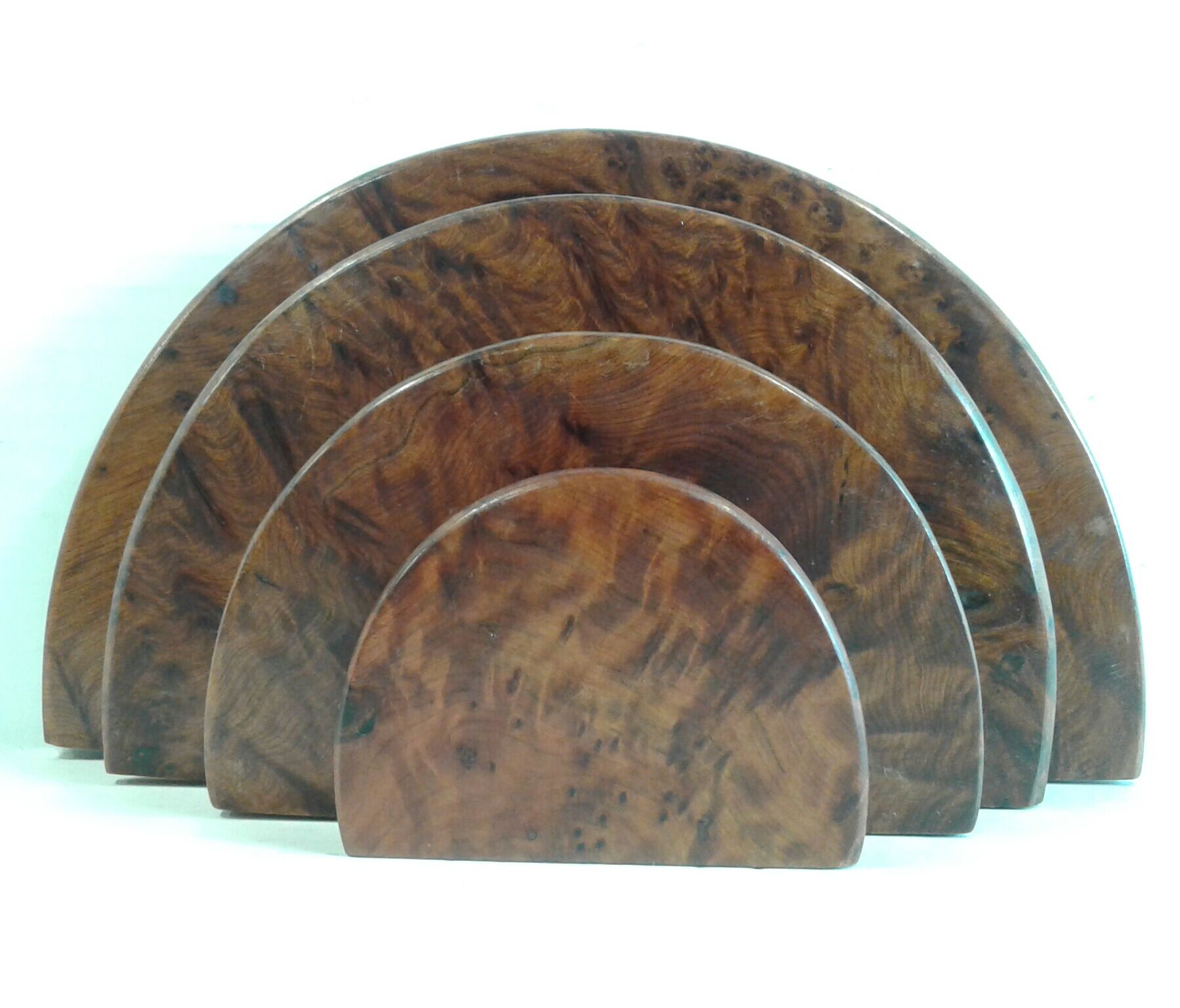 Range mail in a magnifying glass