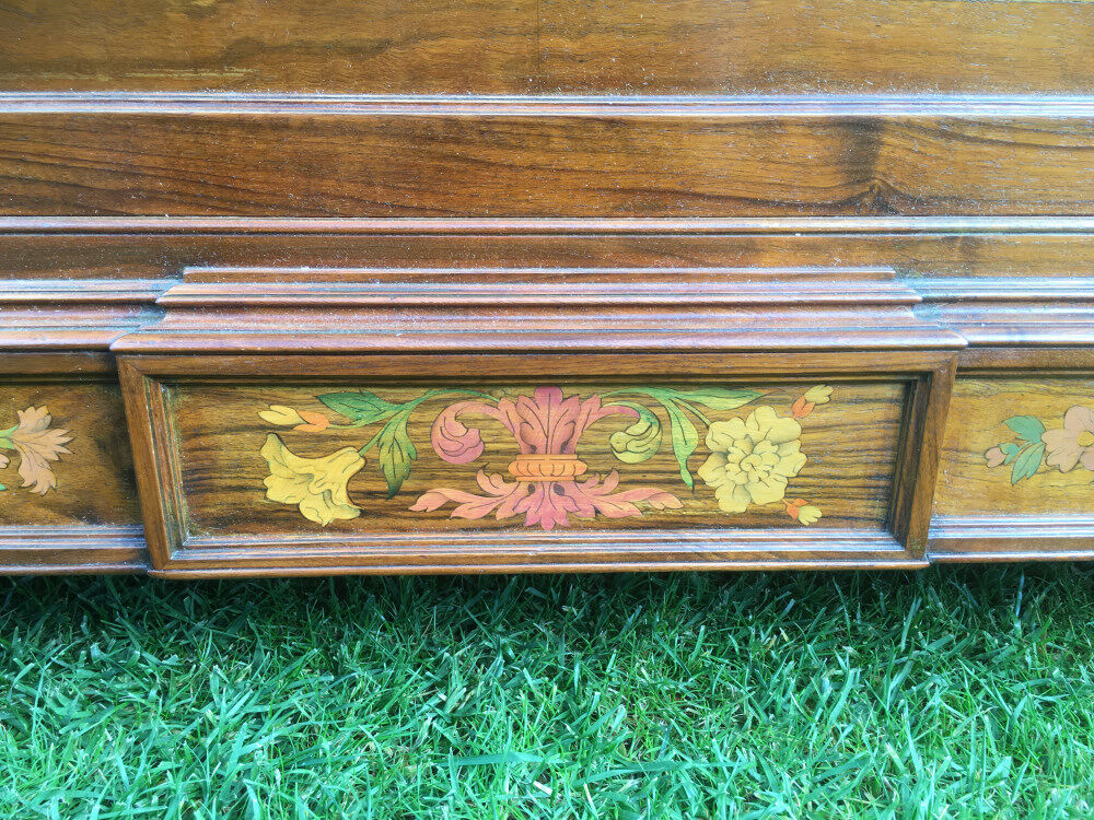 Commodity in Restaurant Style Marquetry - 19th century