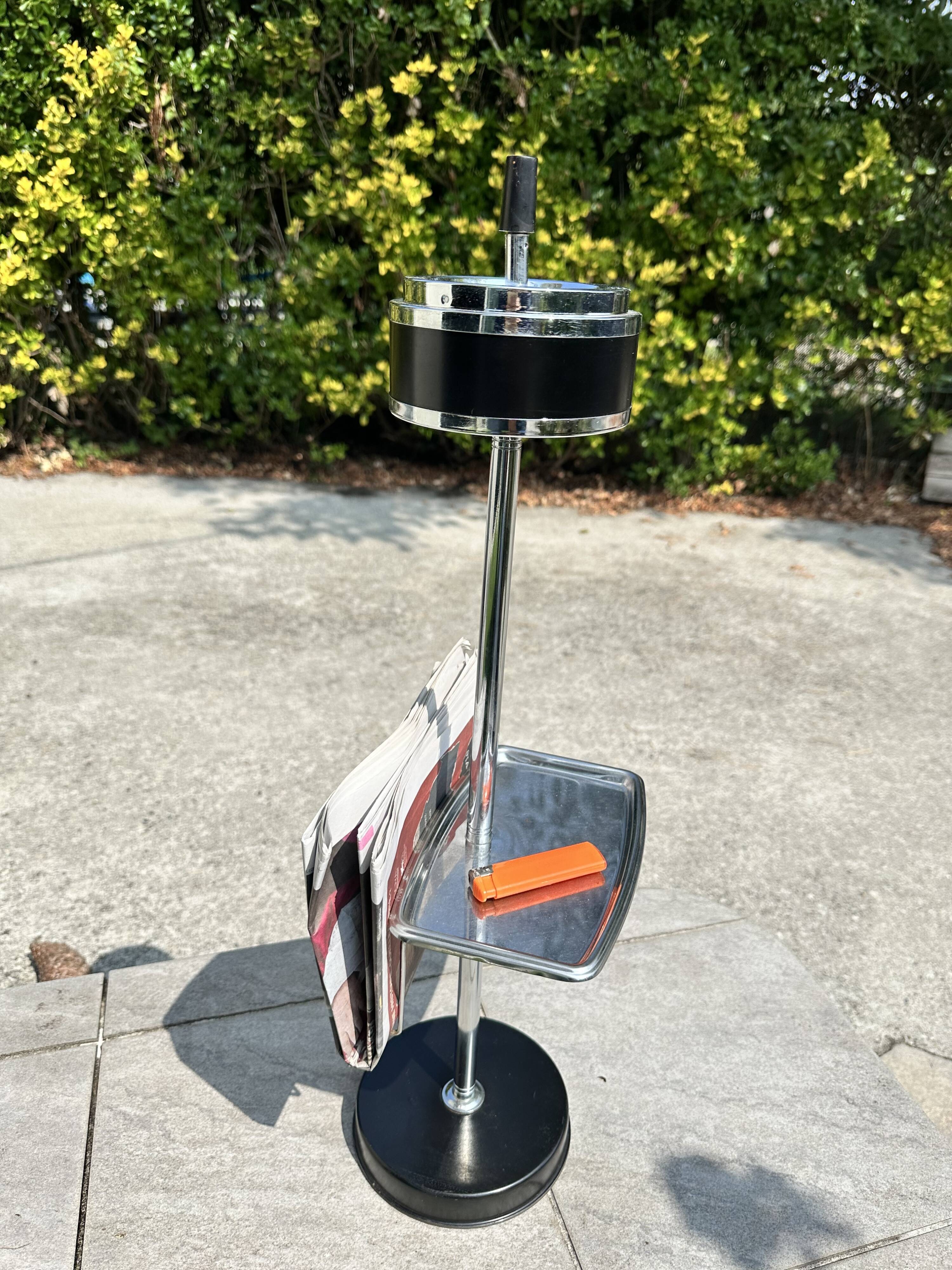 Cendrier sur Pied Vintage Années 70 - Tablette & Porte Revues/Journaux