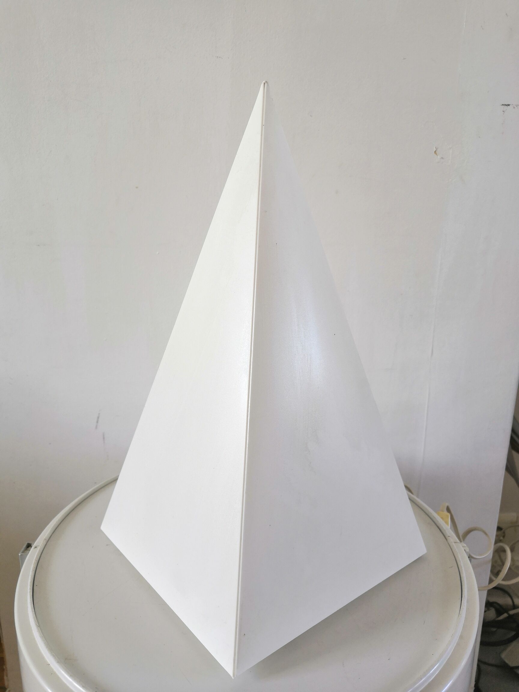 Pyramid lamp signed Woja Holland design 80, 35 cm