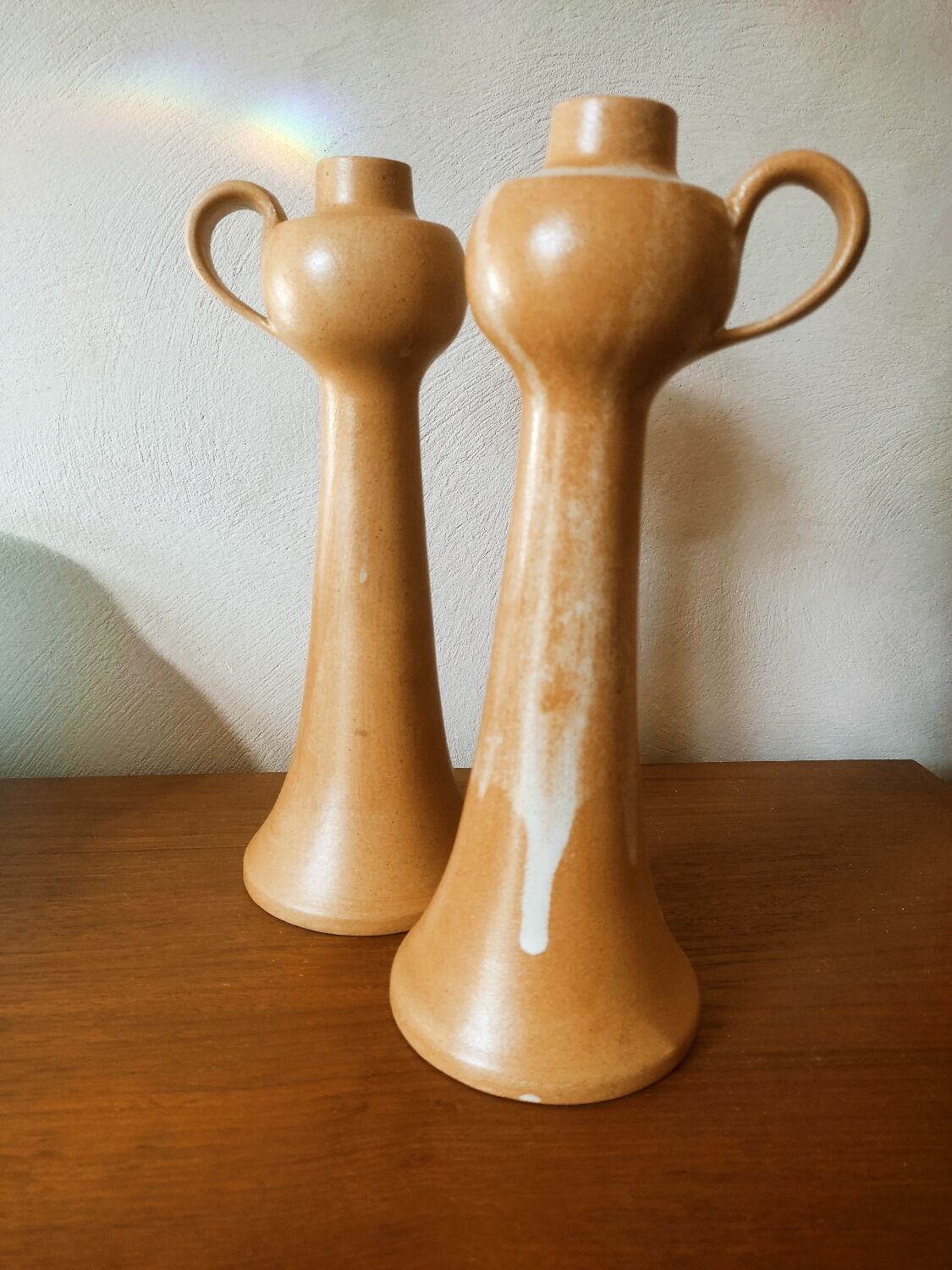 Duo de bougeoirs en grès satiné