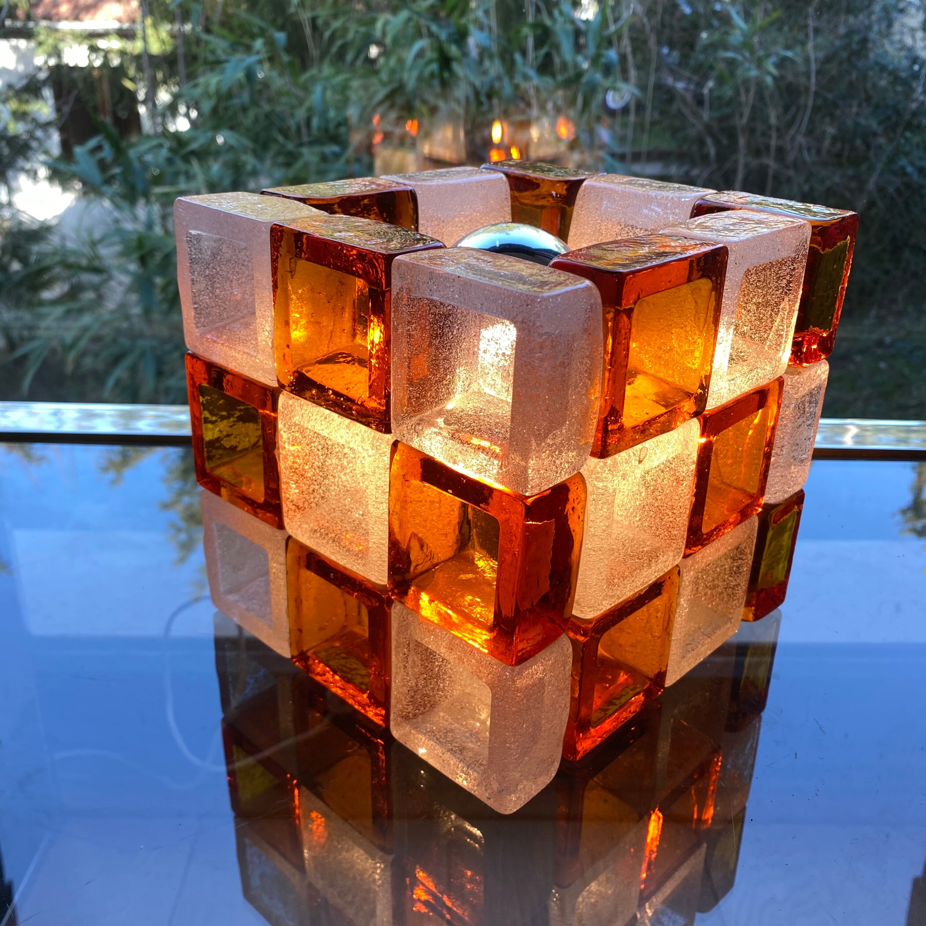 Lampe cubique d'Albano Poli pour Poliarte. Italie 1960.