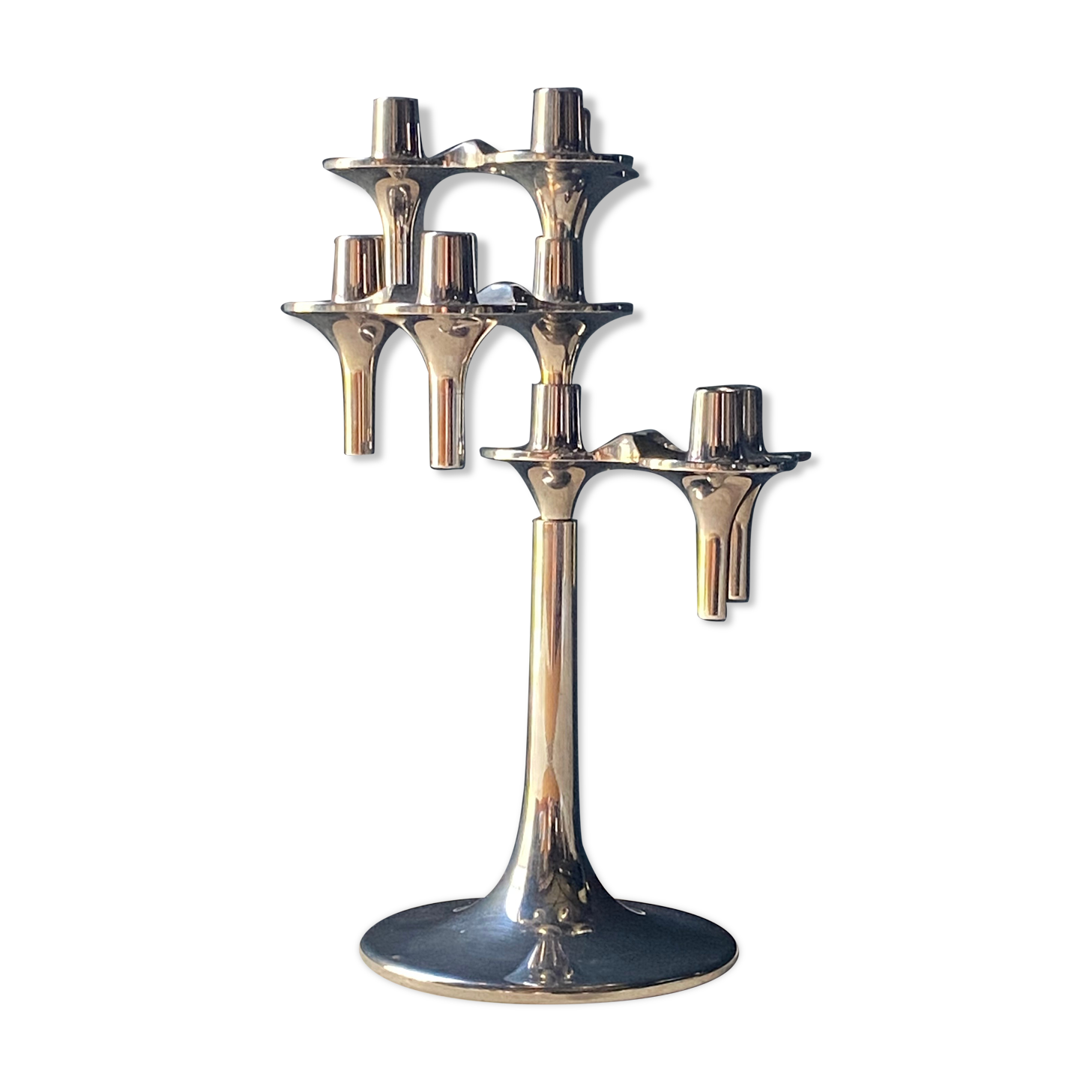 Nagel candle holder