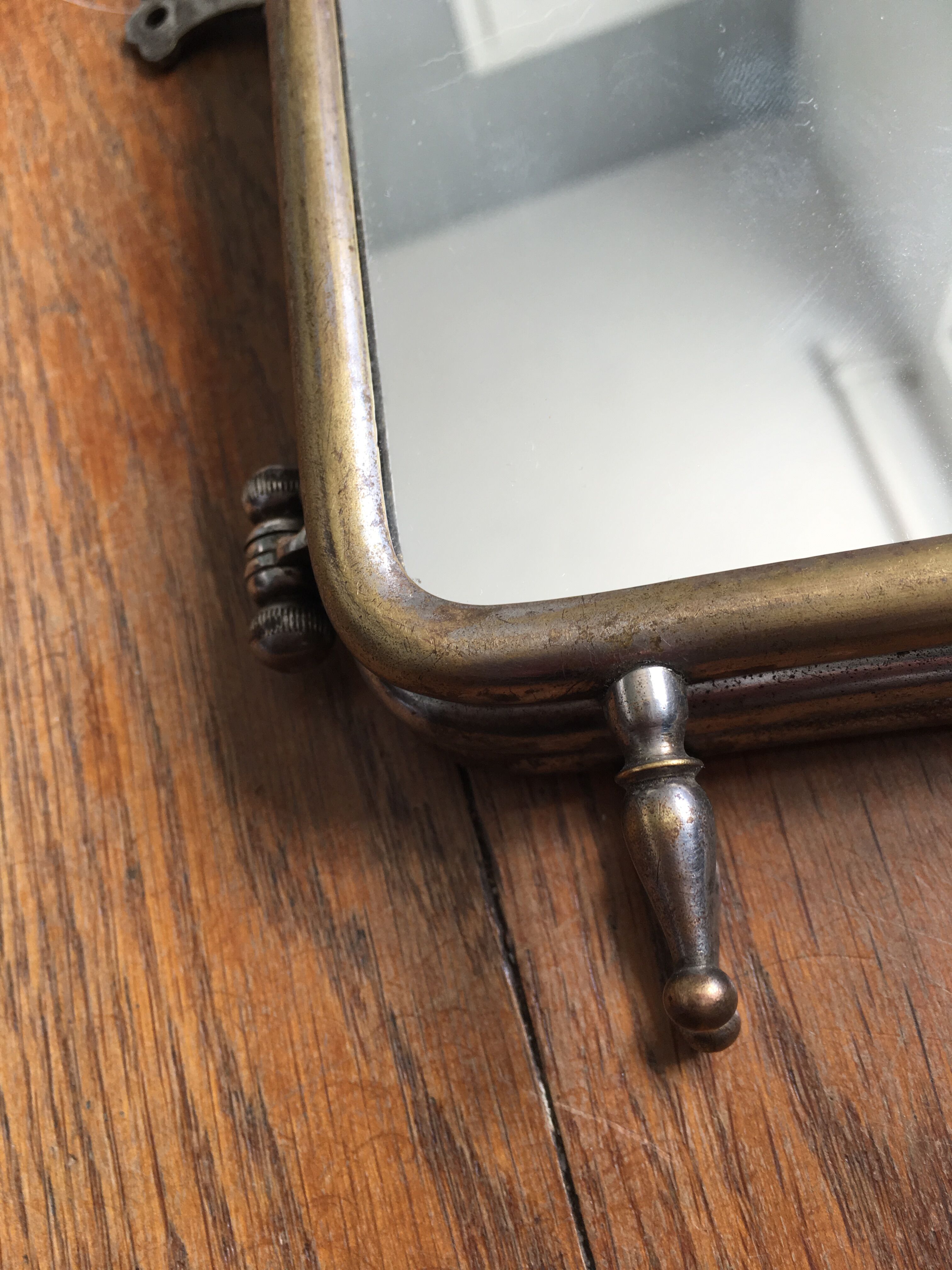 Triptytic Barber mirror