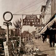 Main Street, Selma, Alabama 1935 – A moment of eternal America