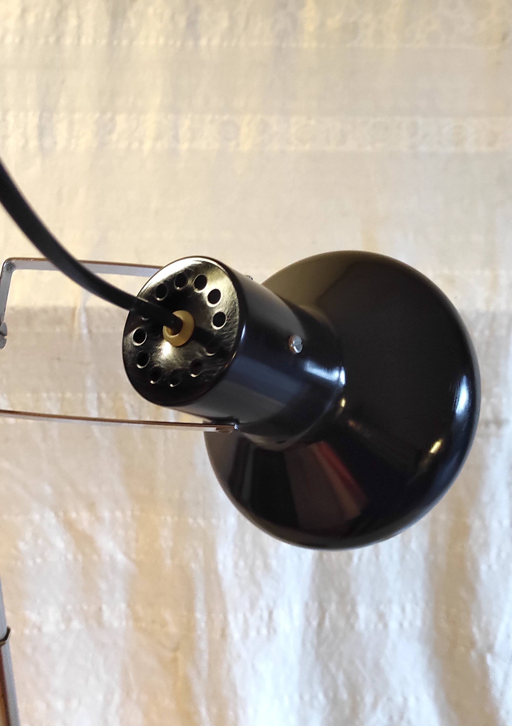 Floor lamp with 2 adjustable spotlights in chrome and black metal - 1960s/70s