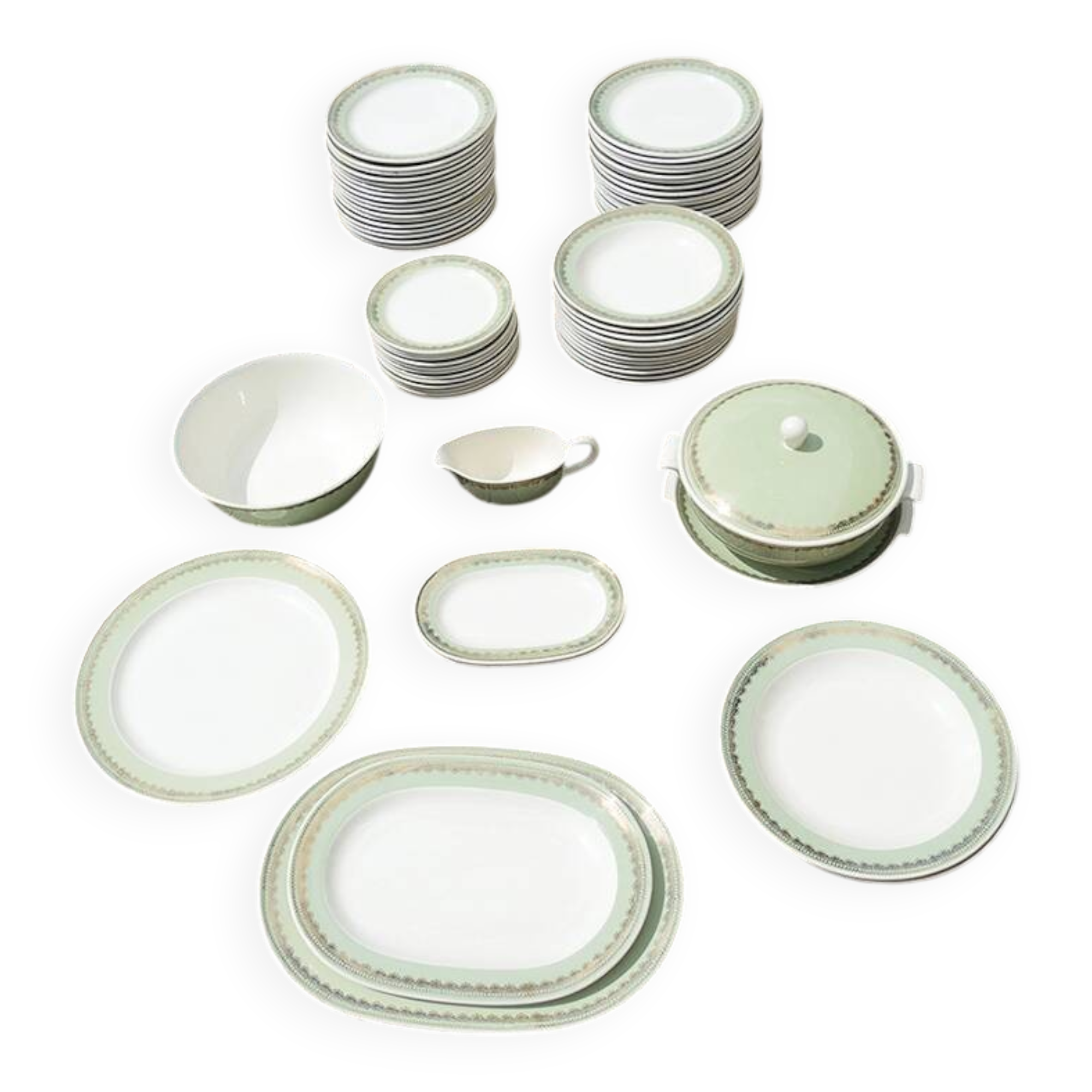 Vintage Villeroy Boch 67-piece dinnerware set