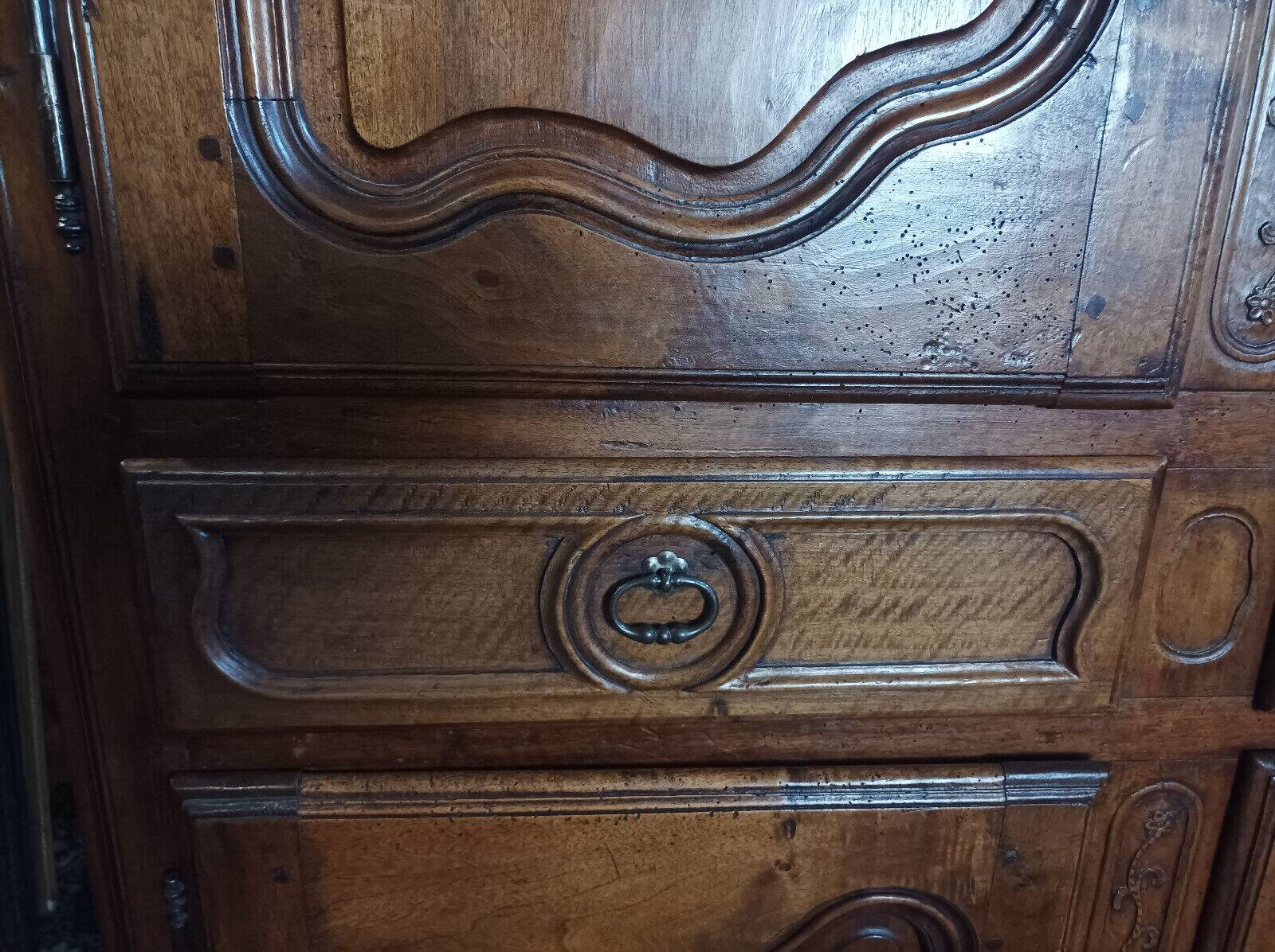 Regency 4-door cabinet sideboard in carved walnut