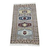 Tapis persan fait main 160cm x 90cm