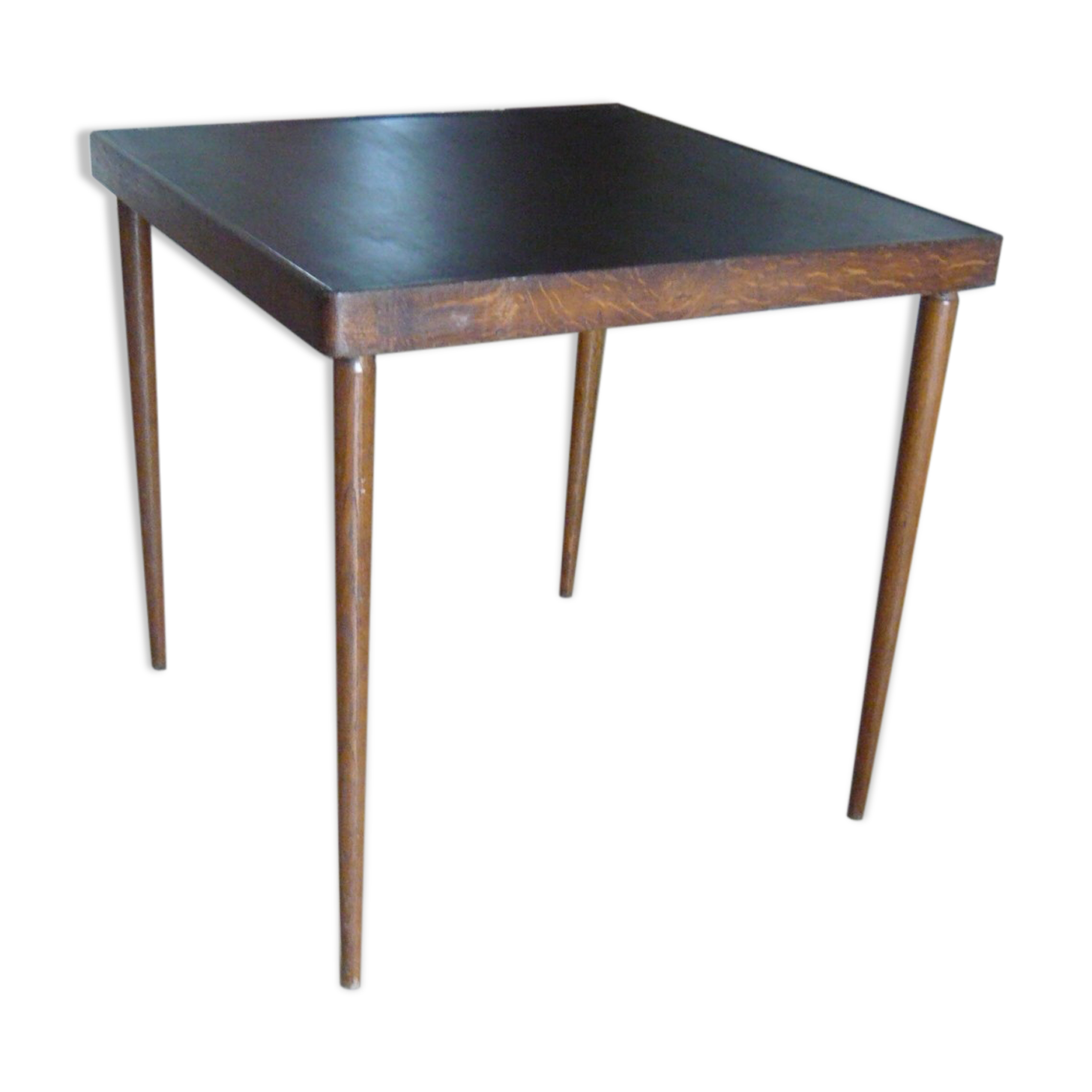Table to play