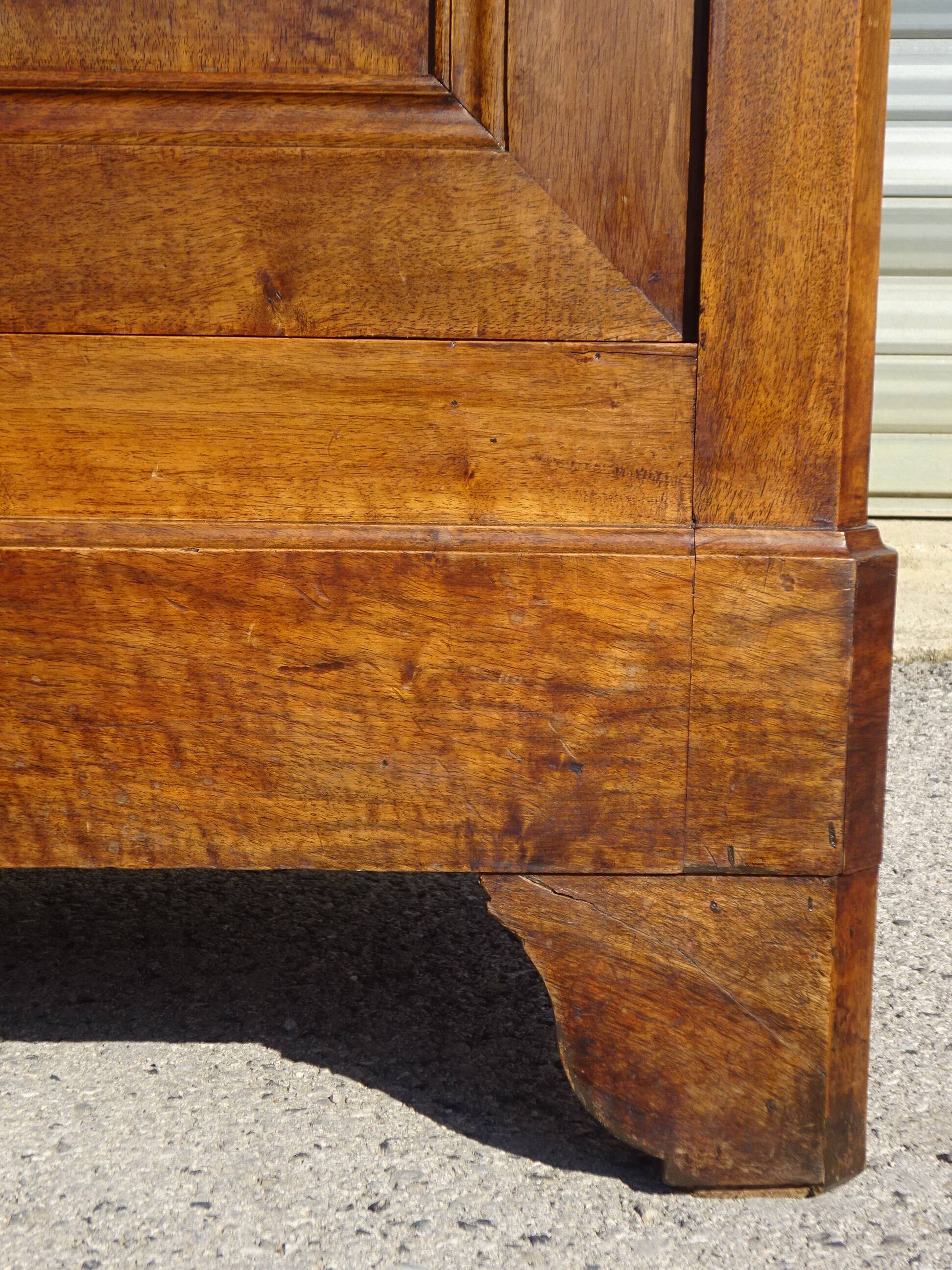Large Louis Philippe wardrobe in solid walnut