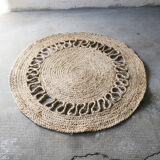 Round jute carpet