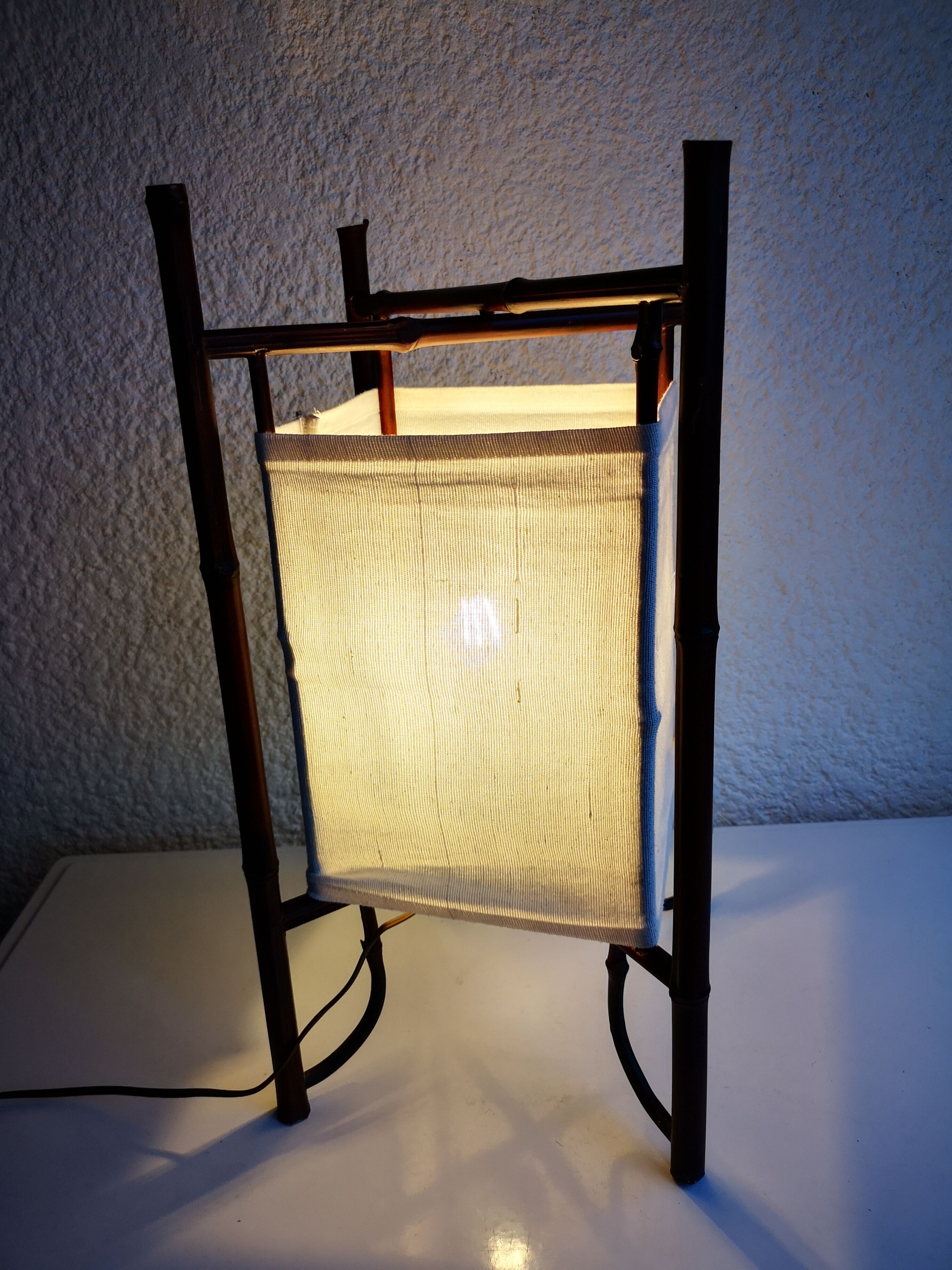 Bamboo lamp