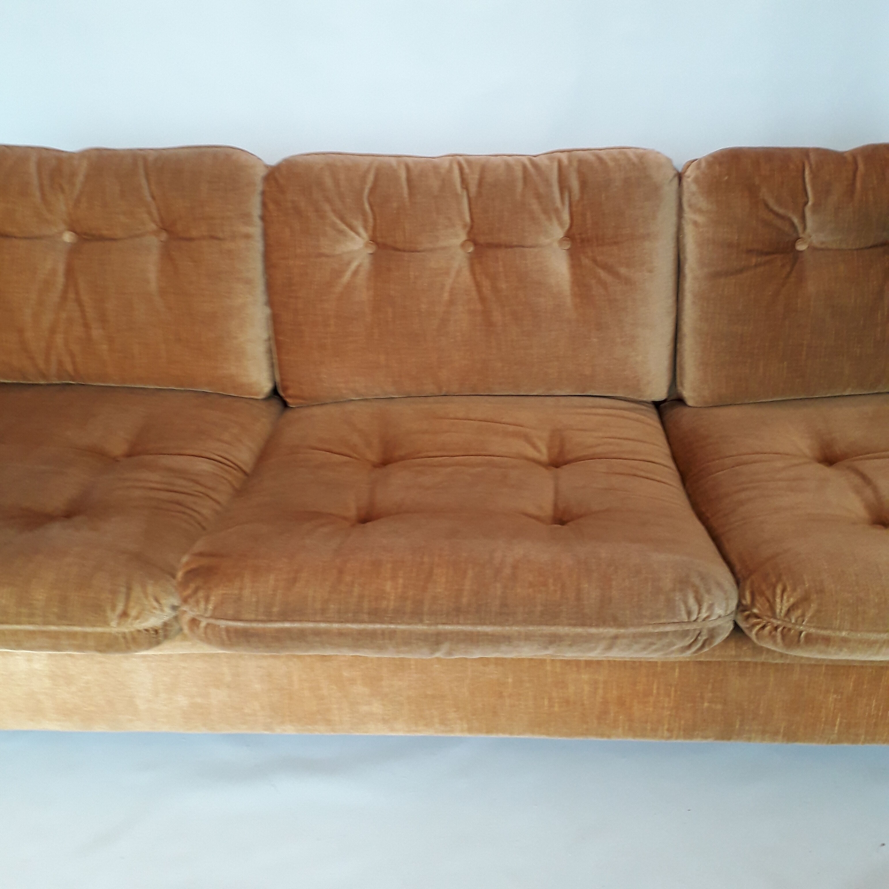 DUX velvet sofa Sweden