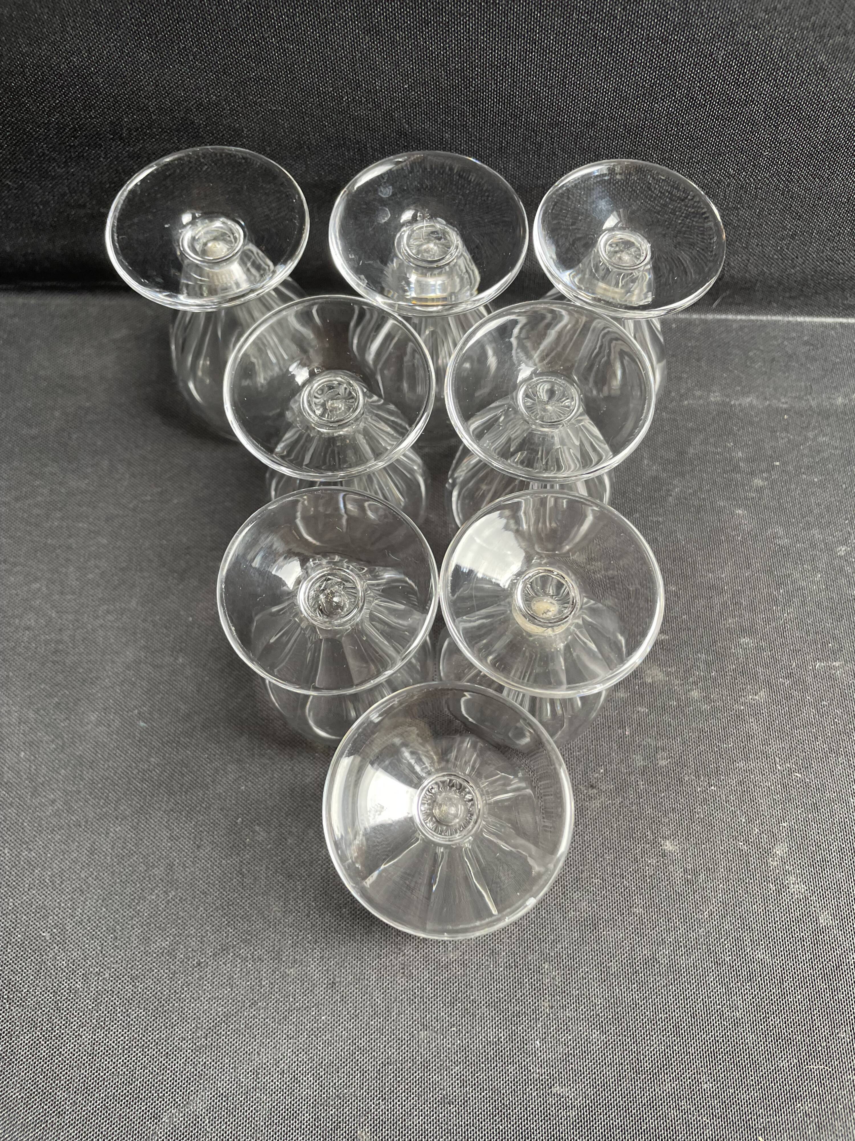 8 Saint Louis Béarn liqueur glasses