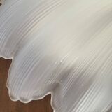 Paire d’appliques vintage en verre dépoli et laiton