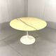 Table à manger ronde en marbre avec pied tulipe des années 1960.