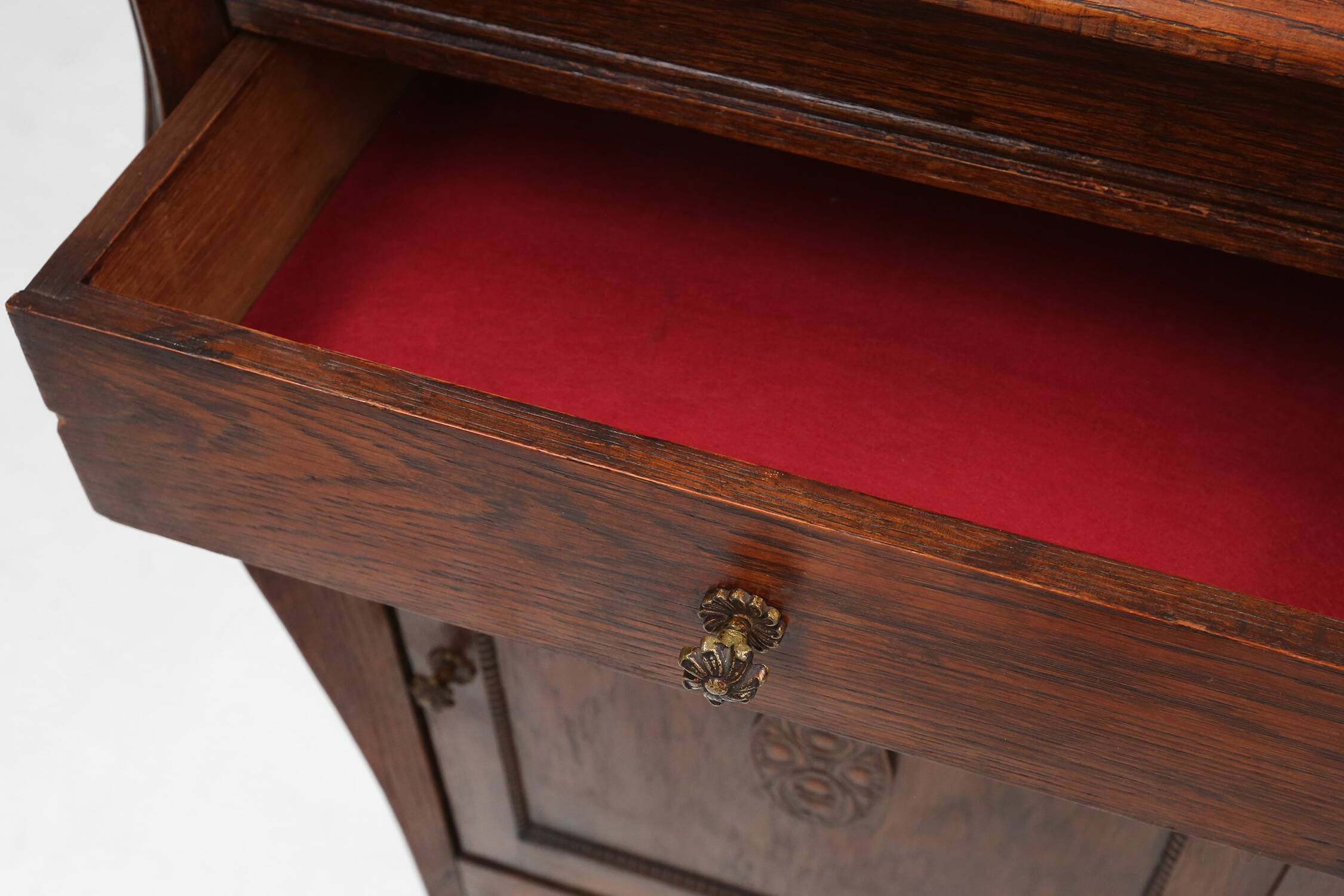 Art Nouveau night stand in oak, France ca. 1910