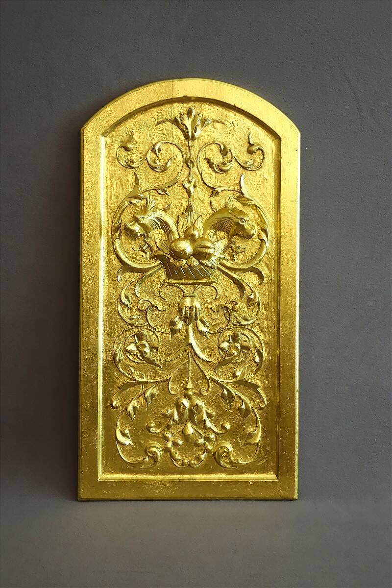 Panneau sculpté doré Renaissance XIXème
