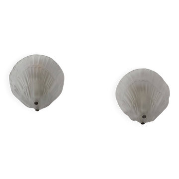 Pair of shell wall lights, frosted glass, France, 1970.