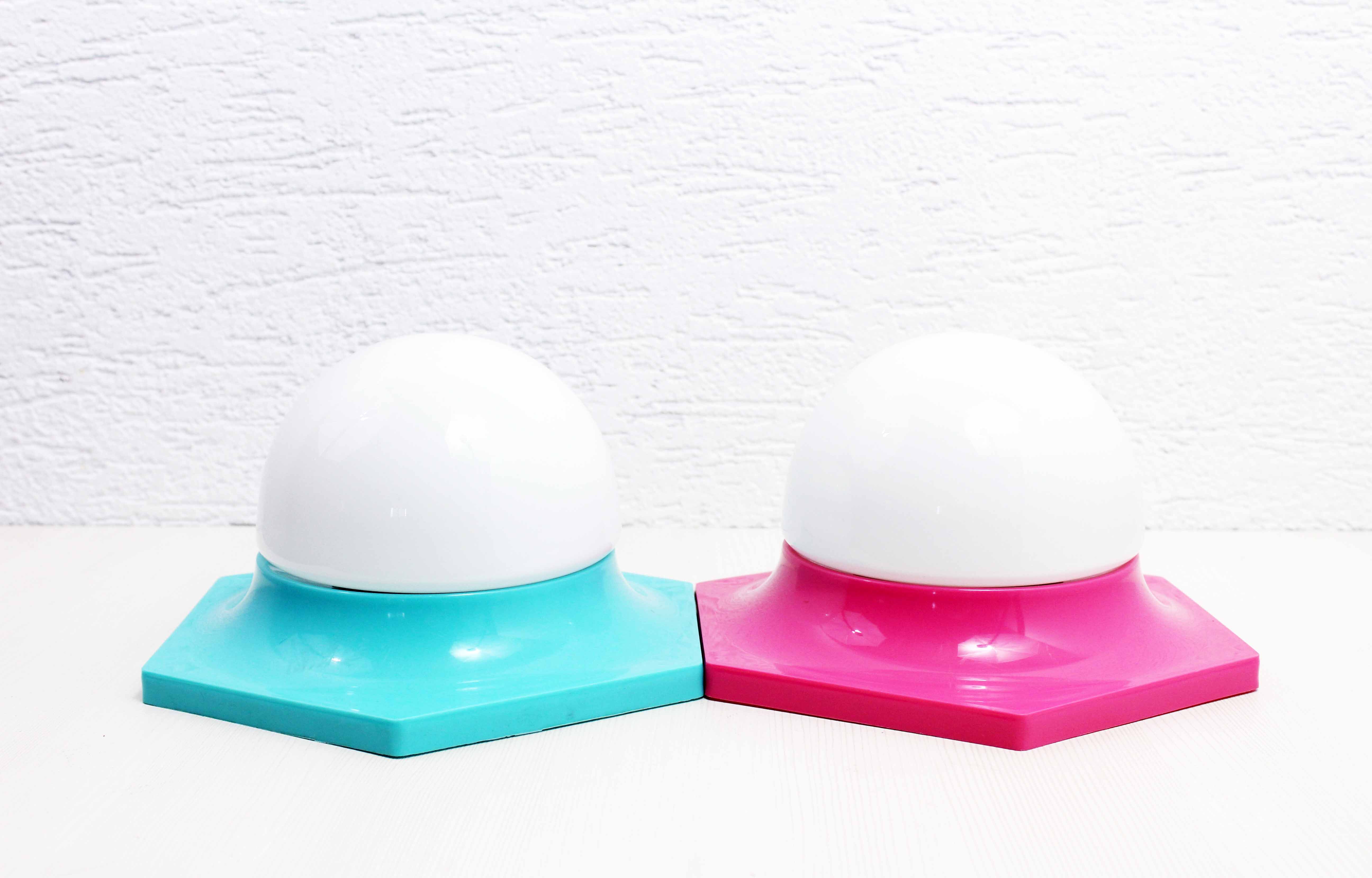 Wall lamp or ceiling lamp space age OWE from the 70s