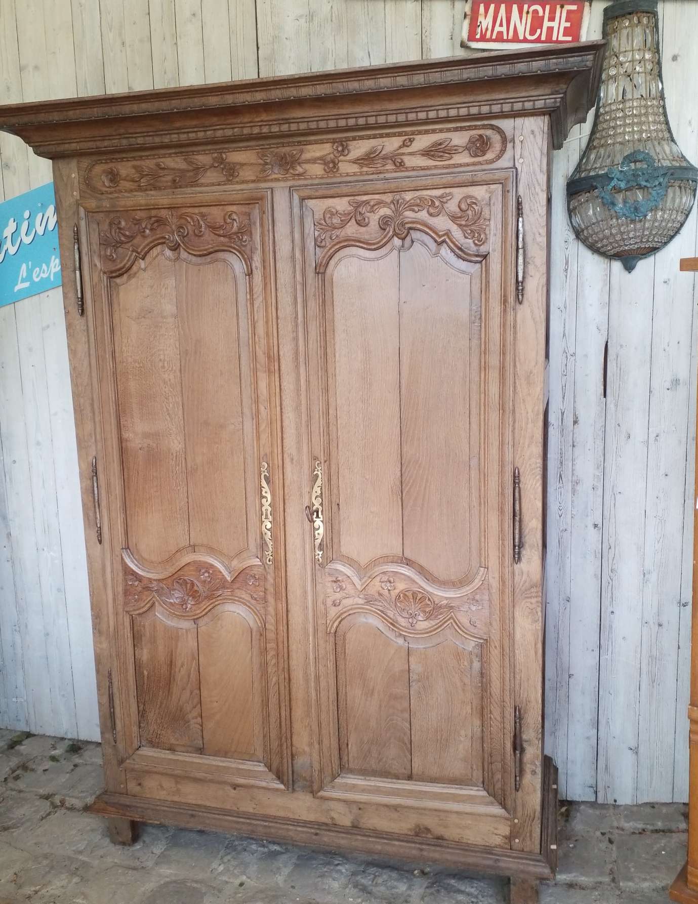 Armoire en chêne