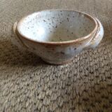 4 stoneware bowls