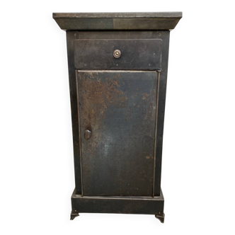Metal bedside table from the 20s and 30s