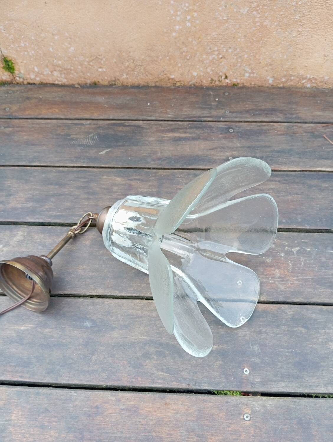Flower petal glass pendant light, vintage Murano style
