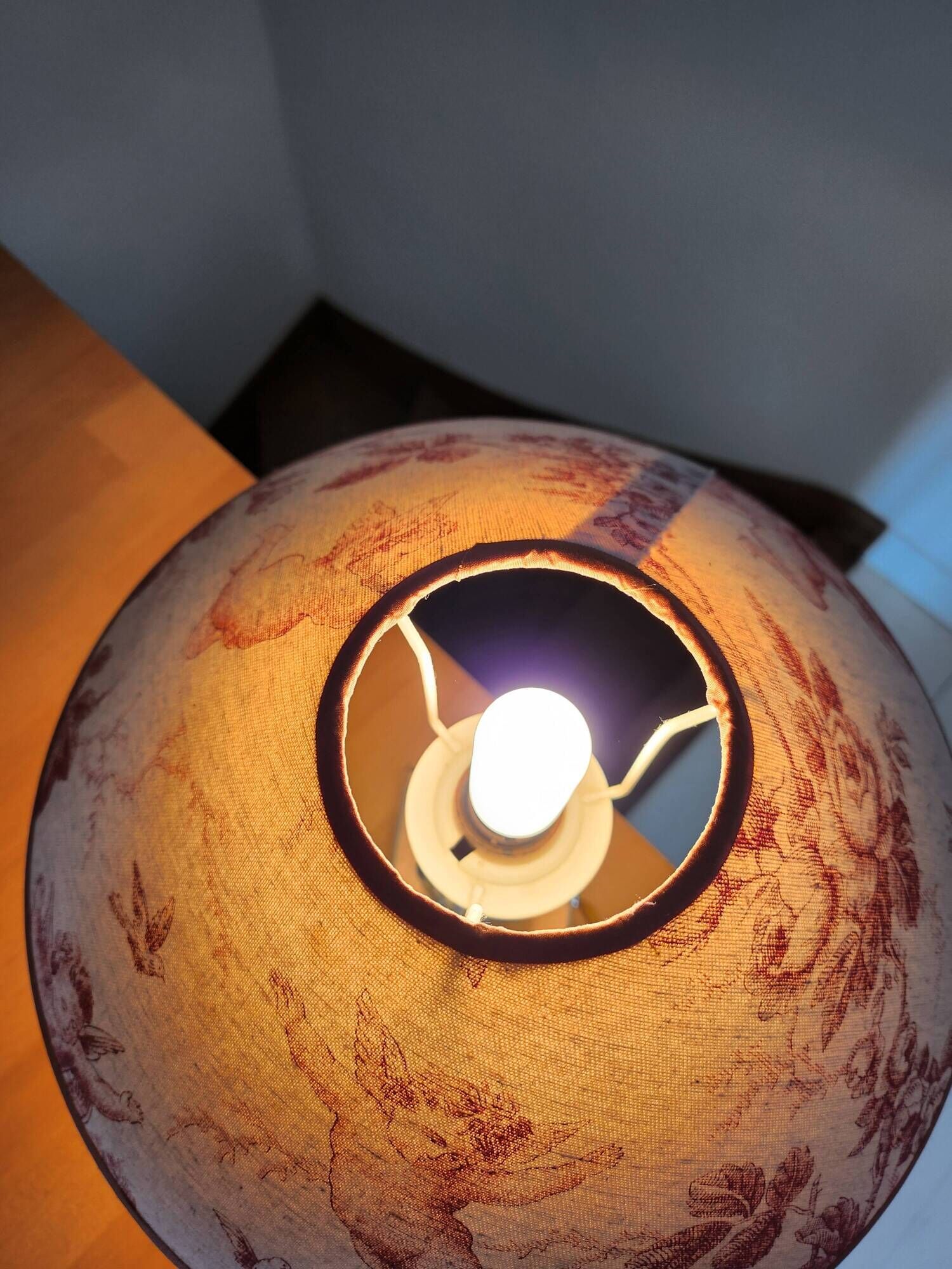 “Vintage” glass bedside lamp and its lampshade