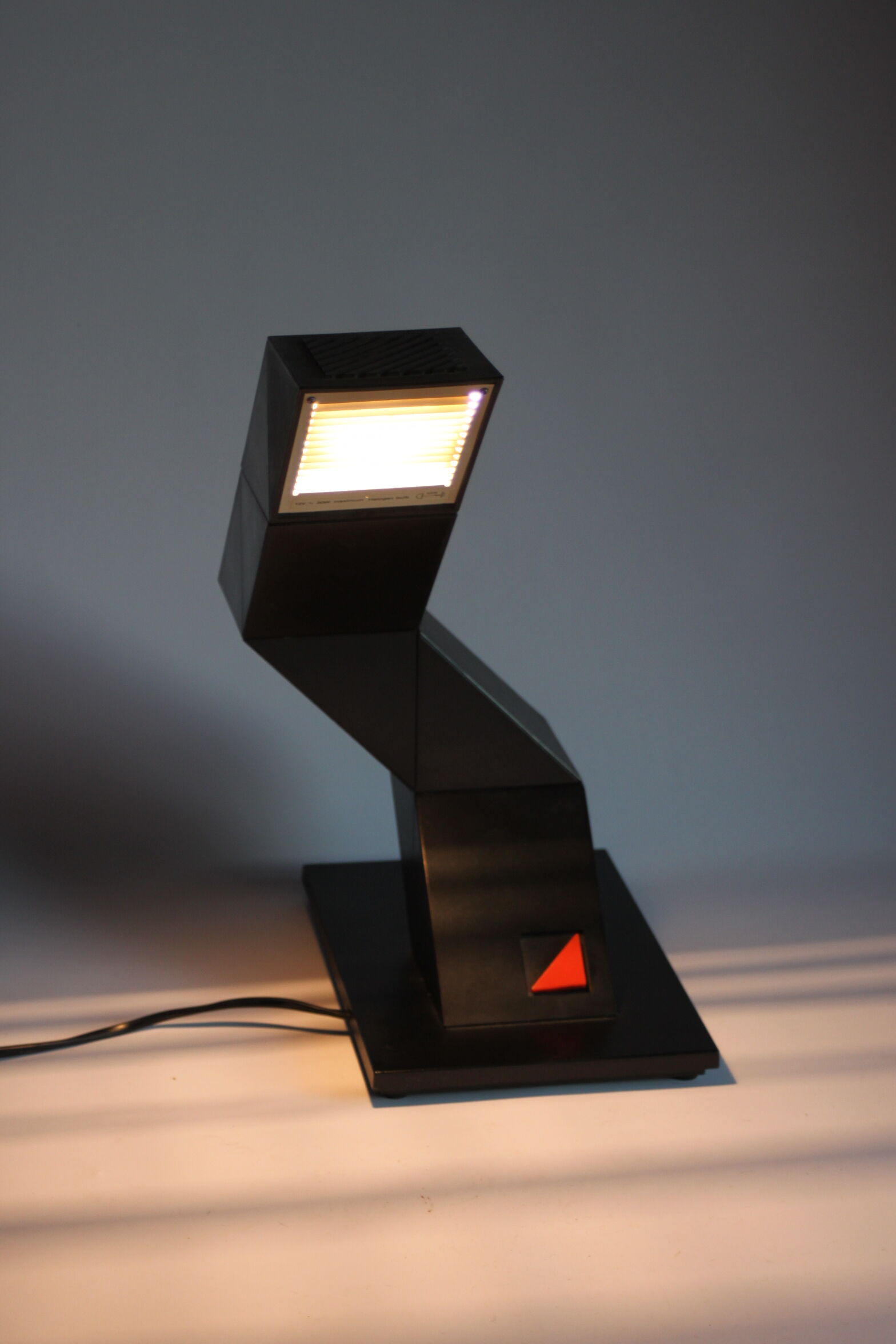 Zig Zag desk lamp by Shui Shan for Elite Lighting, 1980s