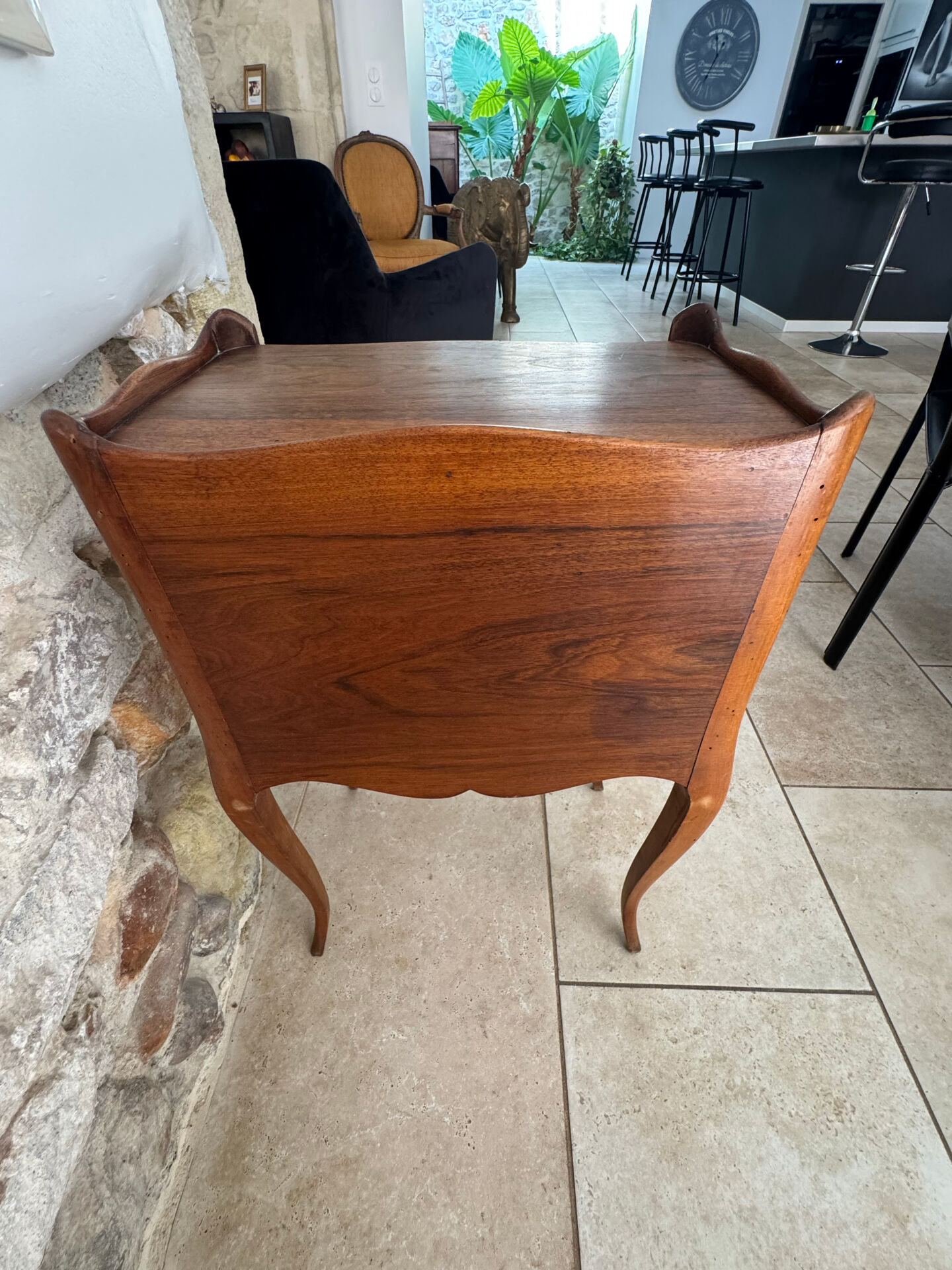 Jolie table de nuit, Louis-Philippe, noyer massif