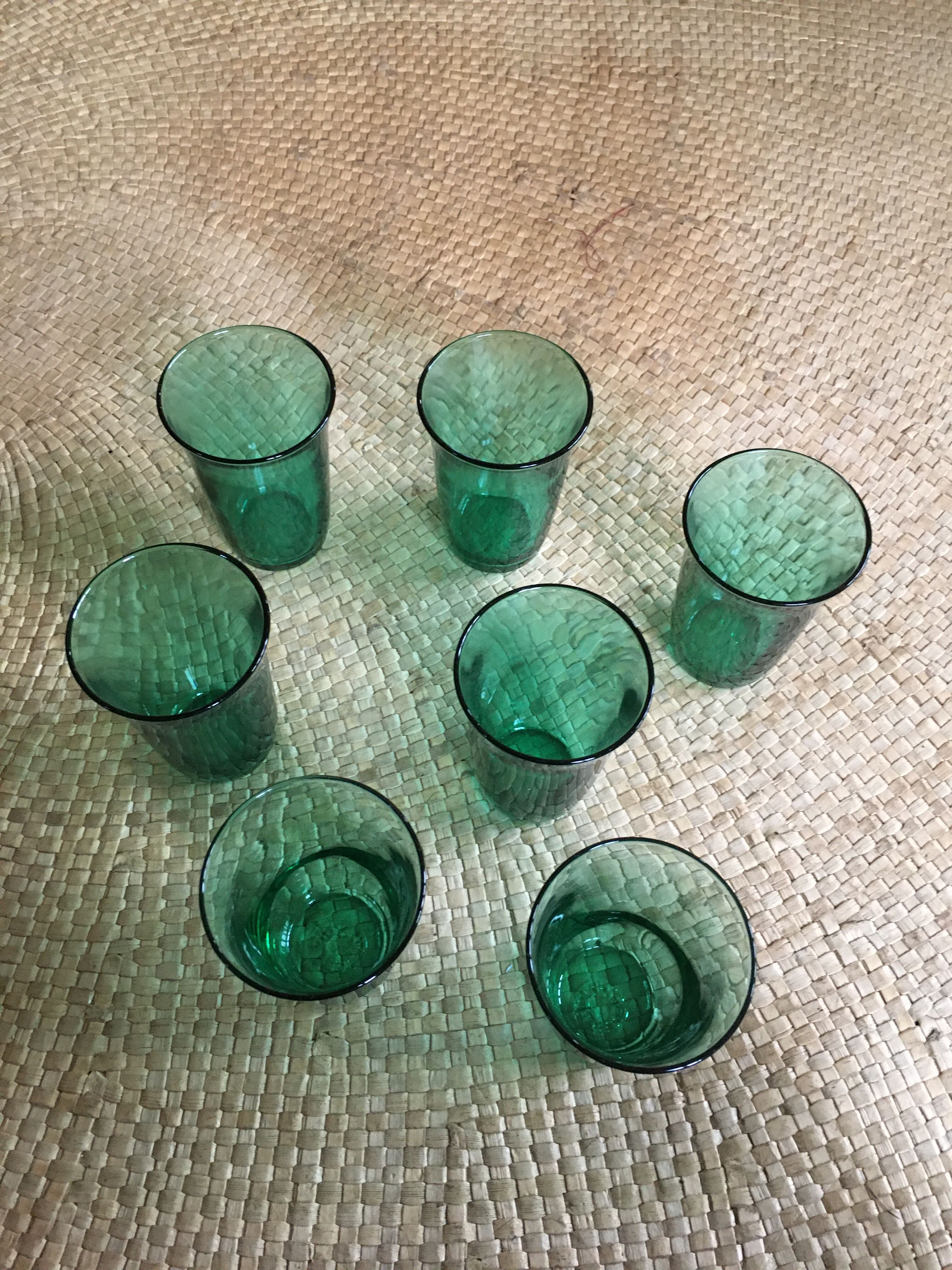 Series of 7 green glasses