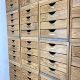 Wooden drawer units (25 available)