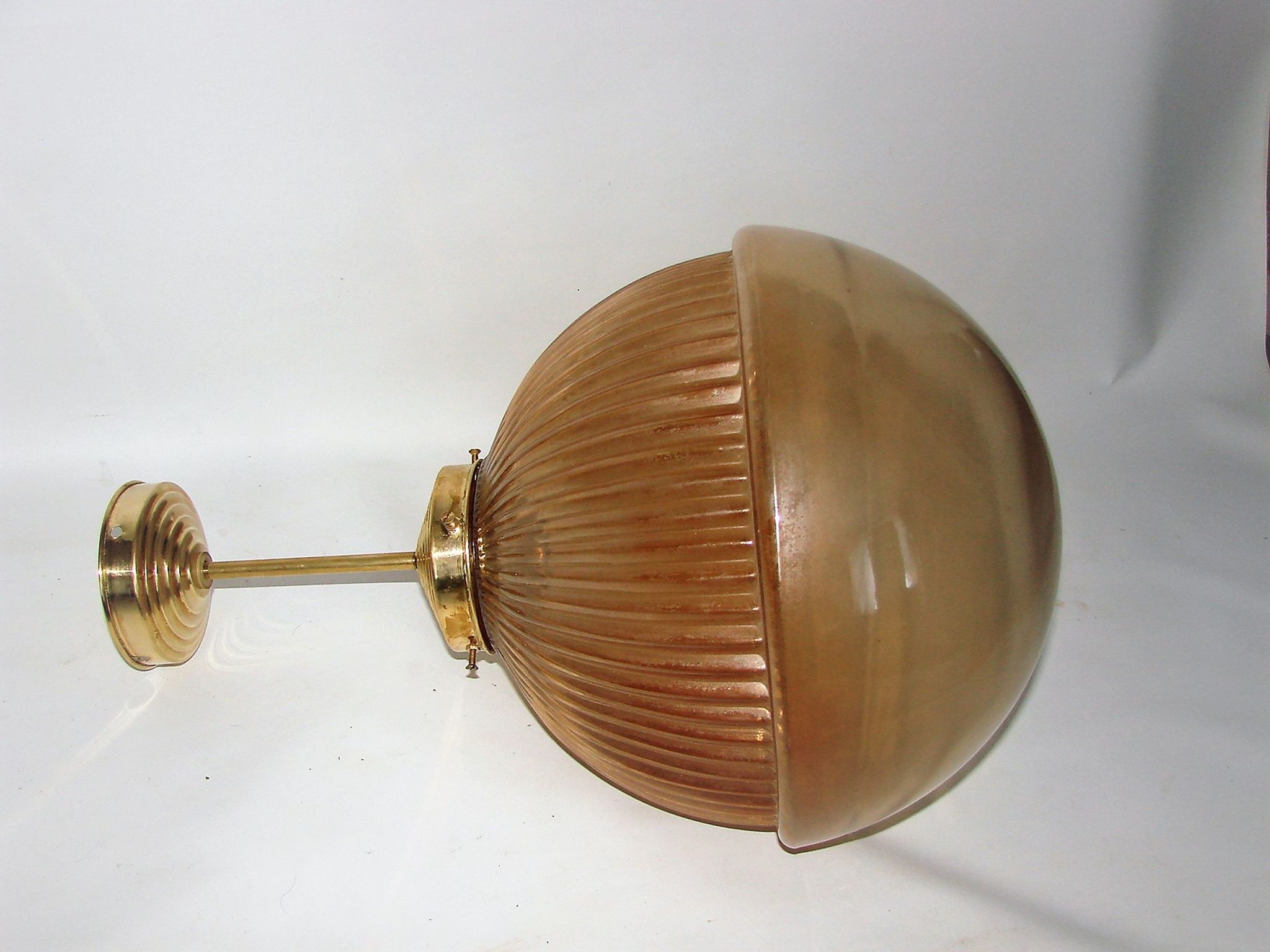 Suspension moderne années 70